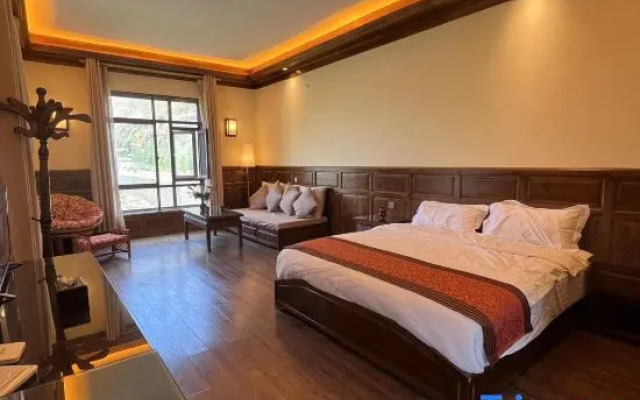 Zangdi Impression Hotel