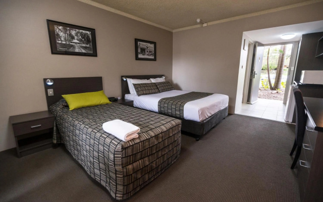 Galaxy Motel – Guest Rooms – West Gosford