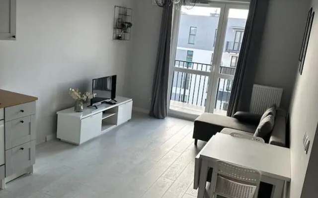 1-bed Top Floor Apartment in Warszawa