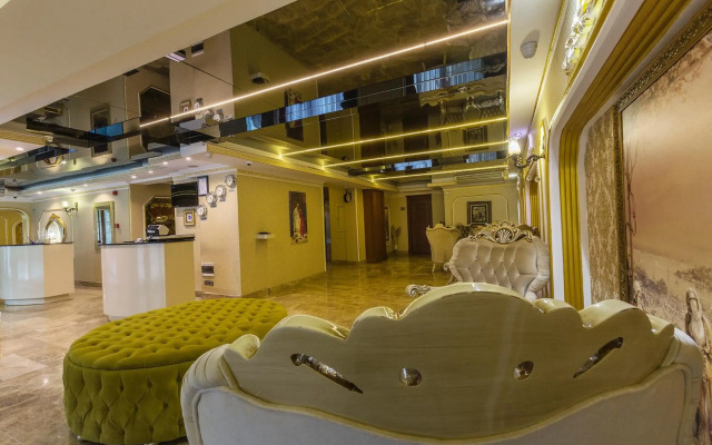 Lausos Palace Hotel