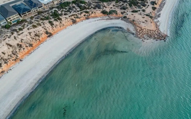 La Bella Vita-beachfront Living - Lift - Sunset Views