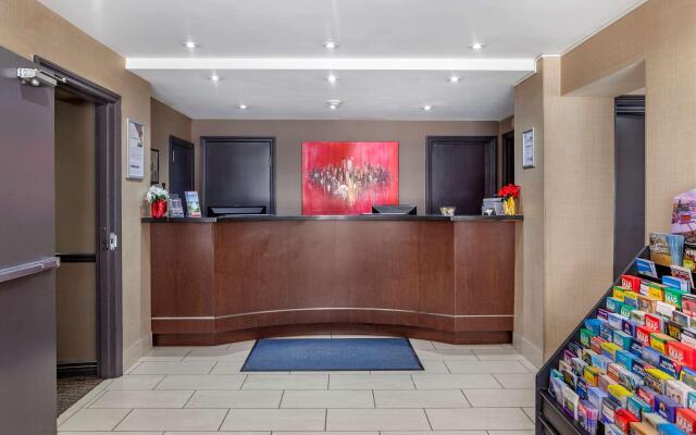 EconoLodge Downtown Toronto