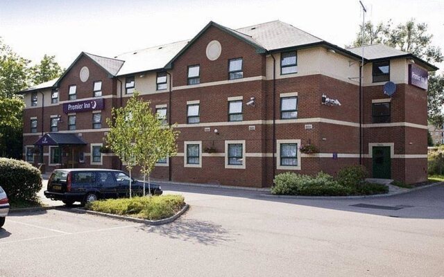 Premier Inn Watford North