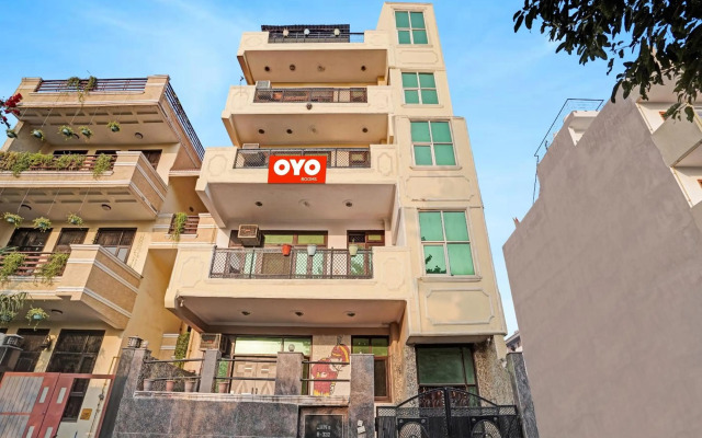 OYO Flagship 80586 Elite Homes