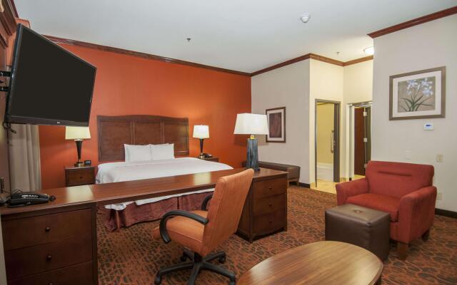 Hampton Inn & Suites Waxahachie