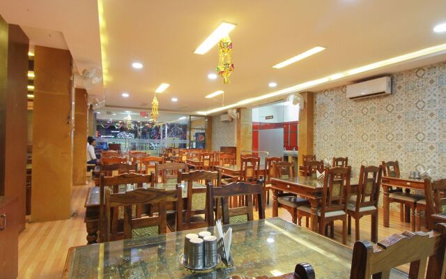 OYO 070 Hotel RJ Grand