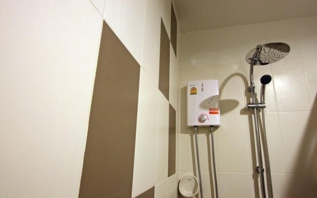 Sleep Whale Hotel (SHA Extra Plus)