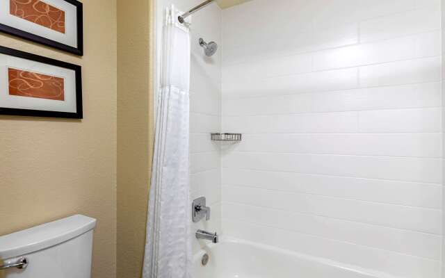 Comfort Suites Lakewood - Denver