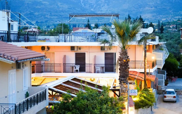 Hotel Galaxias