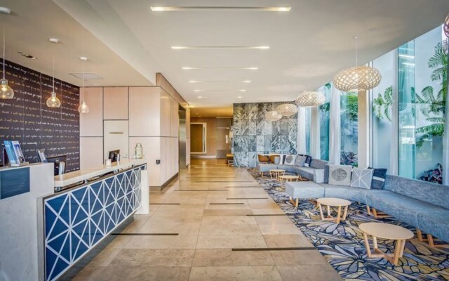 Broadbeach on the Park 2 Bedroom Apartment