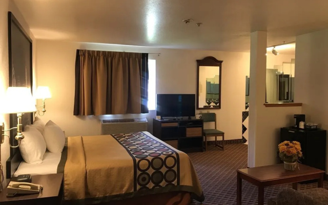 Super 8 Canonsburg/Pittsburgh Area