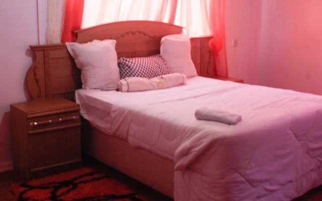 Lillo Executive Lodge
