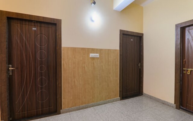Fabhotel Gsv Inn