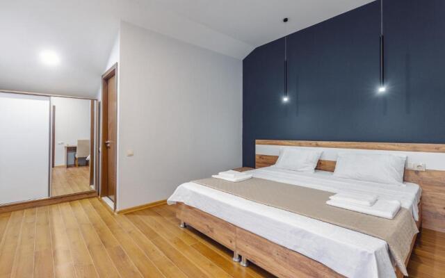 10 KEYS Boutique Hotel
