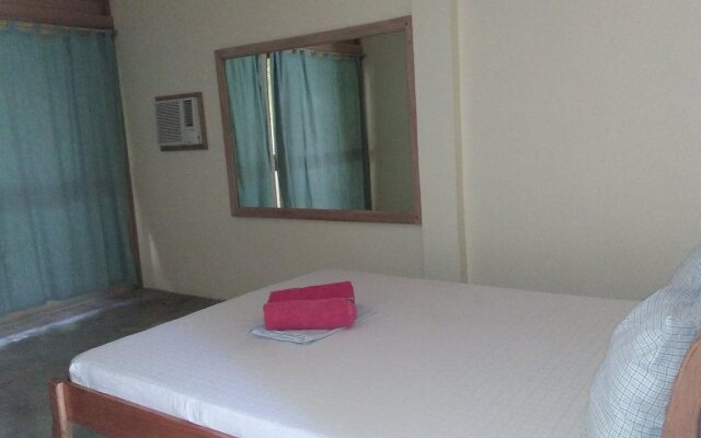 Pesangan Surfcamp Hotel