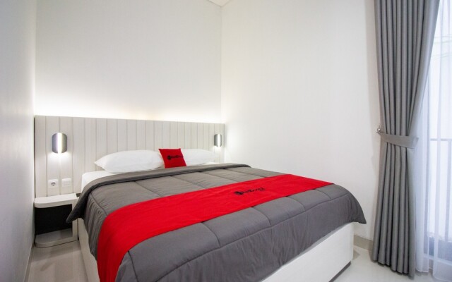 RedDoorz Plus near JCM Yogyakarta 2
