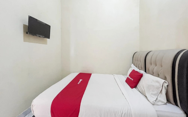 RedDoorz Syariah @ Diva Residen Kasturi 1 – Guest Rooms – Jambi