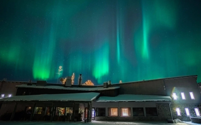 Santa's Hotel Aurora & Igloos