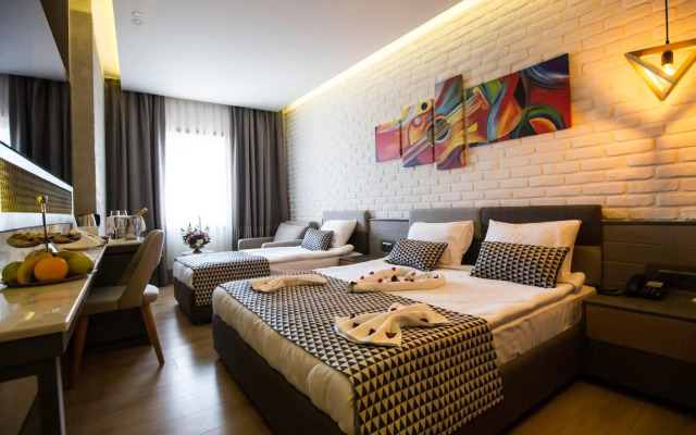 Laren Family Hotel & Spa -  Boutique Hotel