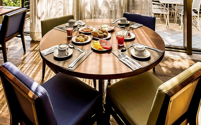 Novotel Porto Alegre Tres Figueiras Hotel