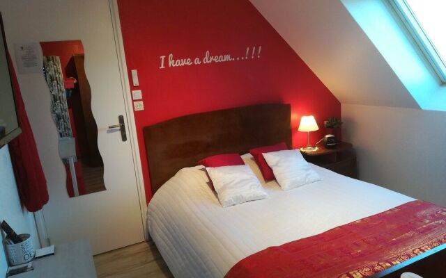 B&B MycolorHouse