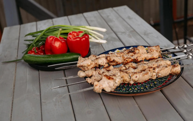 ЯR House (Яр Хаус)