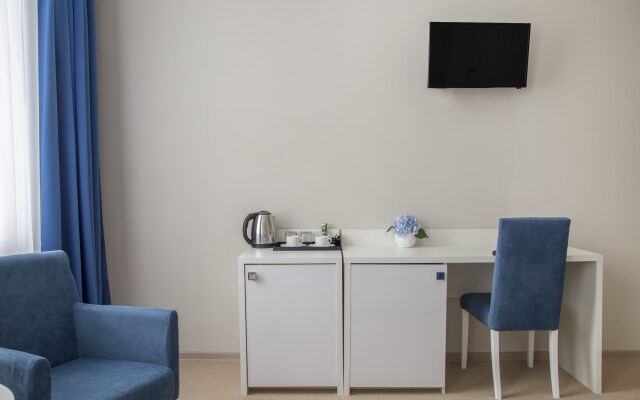 Blue Sky on Nevsky Hotel