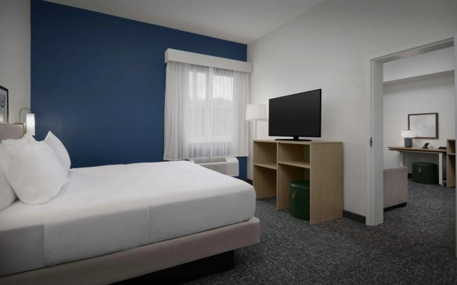 Spark by Hilton Miami Doral