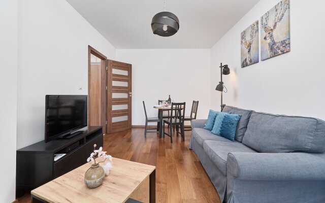 Nowa Teczowa Apartments by Renters