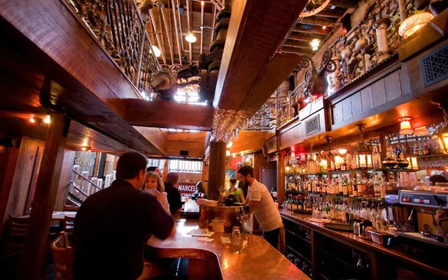 McMenamins Kennedy School