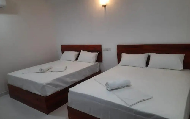 Island Inn Colombo00