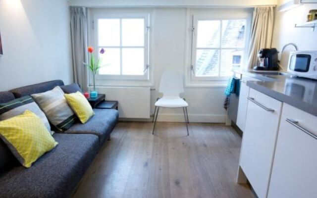 Sweet Life Centre Area Apartment