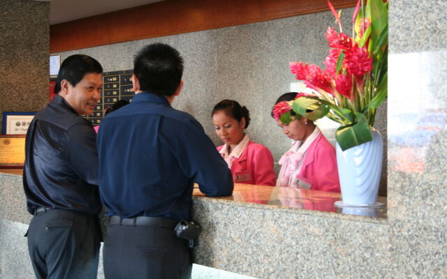 Hatyai Central Hotel