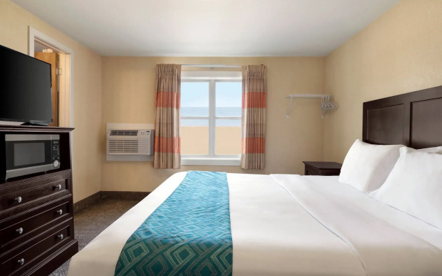 Plim Plaza Hotel
