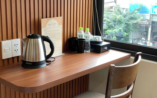 ARA Gem Hotel