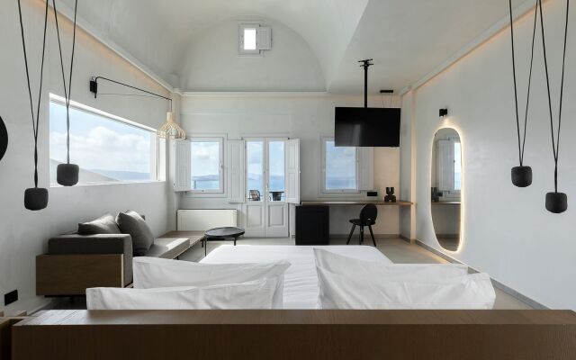 Hom Santorini