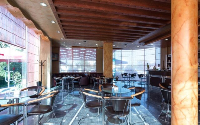 Dashamir Hotel