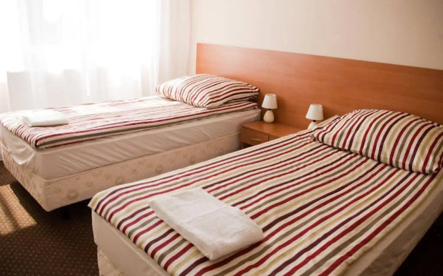 Hotel Akor