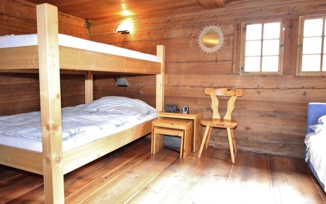 Beautiful Chalet in Binn With Parking