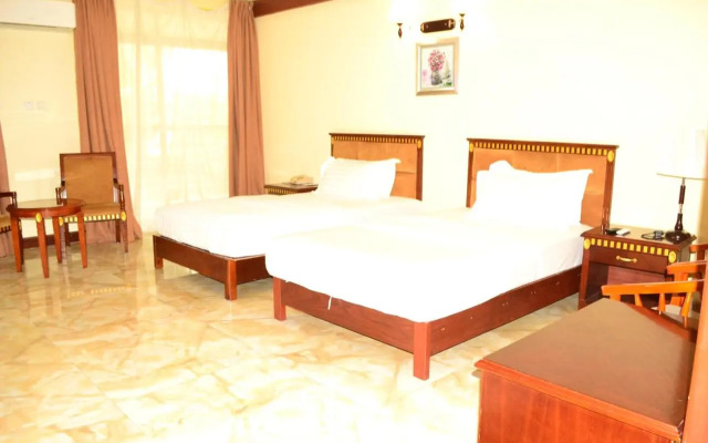 Morena Hotel