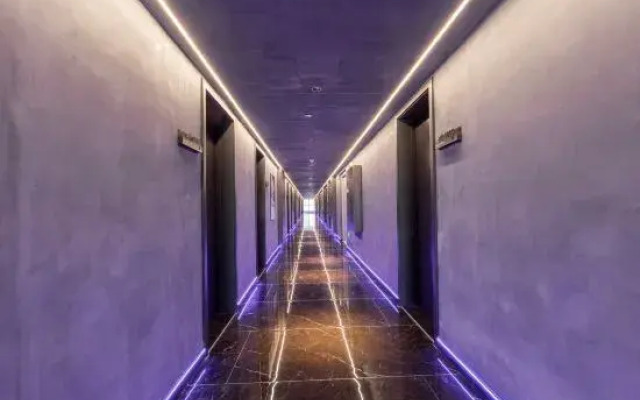 Jixia Intelligent E-sports Hotel (Yuanlongmao Branch)