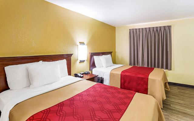 Econo Lodge McAlester