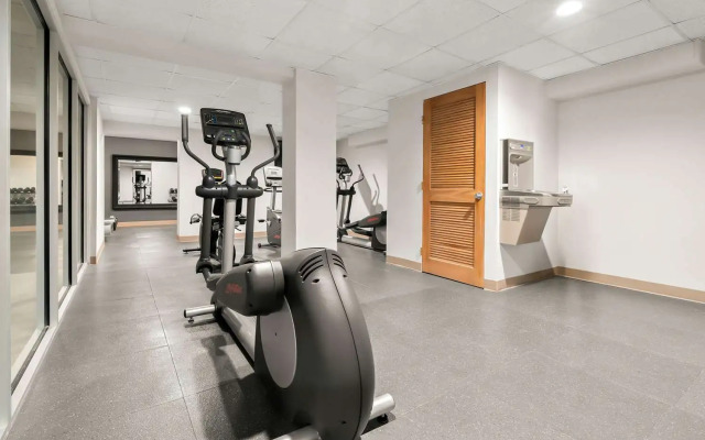 Suburban Studios, Kearney