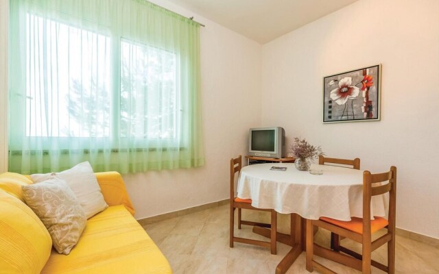 Stunning Home in Supetarska Draga With Wifi and 1 Bedrooms