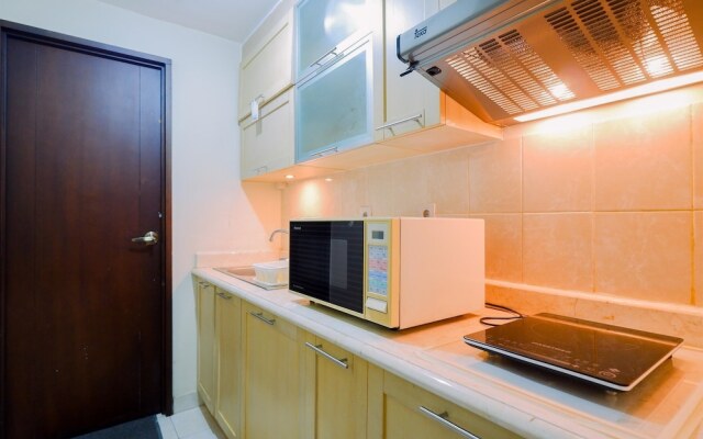 Modern Look And Comfy 3Br Apartment Bellagio Residence