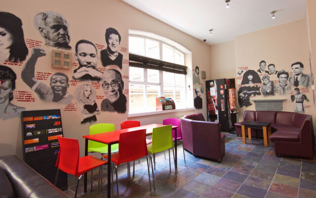 Albatross Hostel