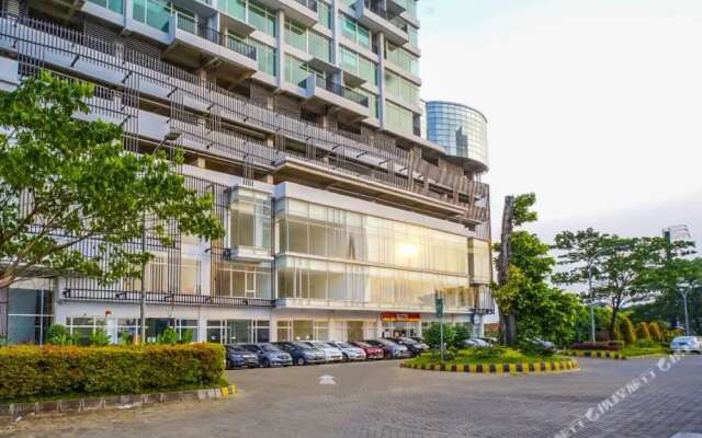 Treepark City Apartement by Echa