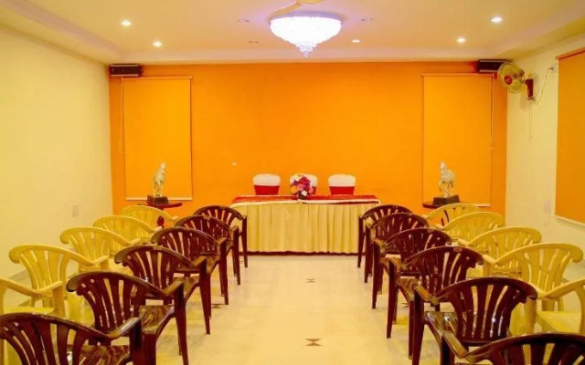 Hotel Yasodha Towers