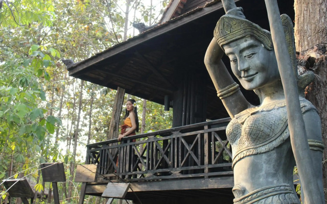 Bong Thom Forest Lodge