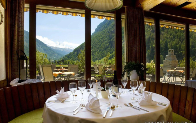 Aparthotel Monte Rosa - Tasch